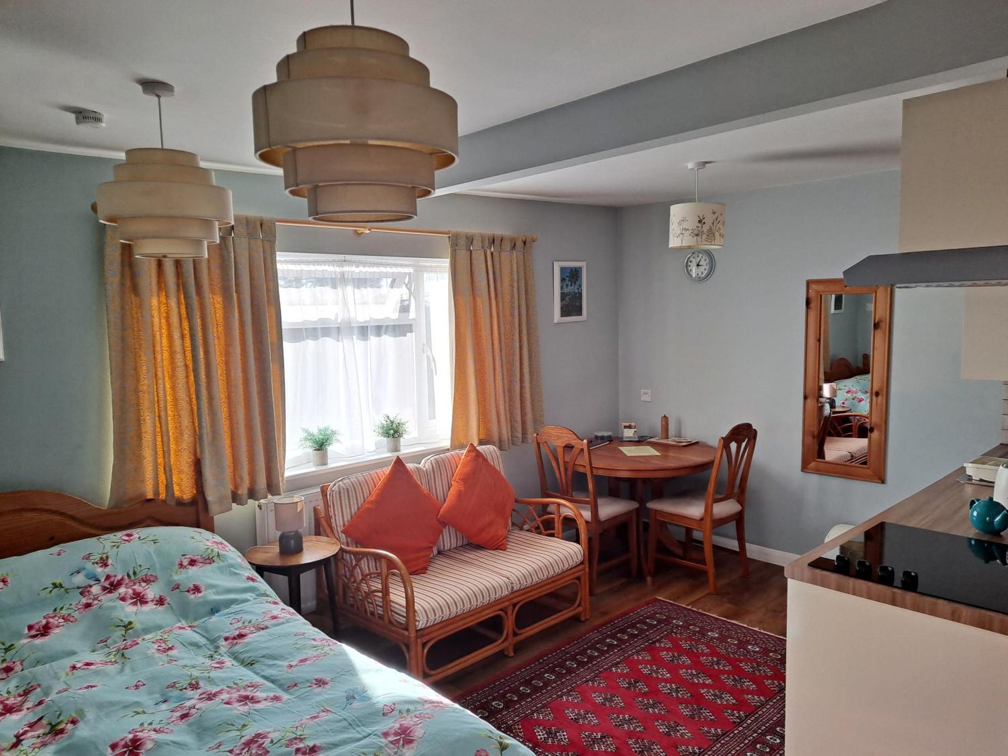 Cheltenham Studio Apartment מראה חיצוני תמונה